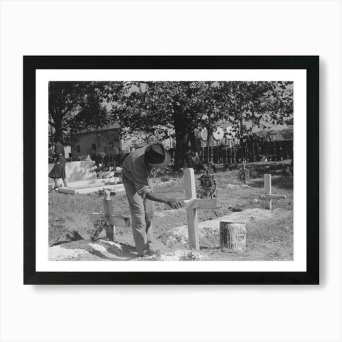 Painting grave marker - marker, in